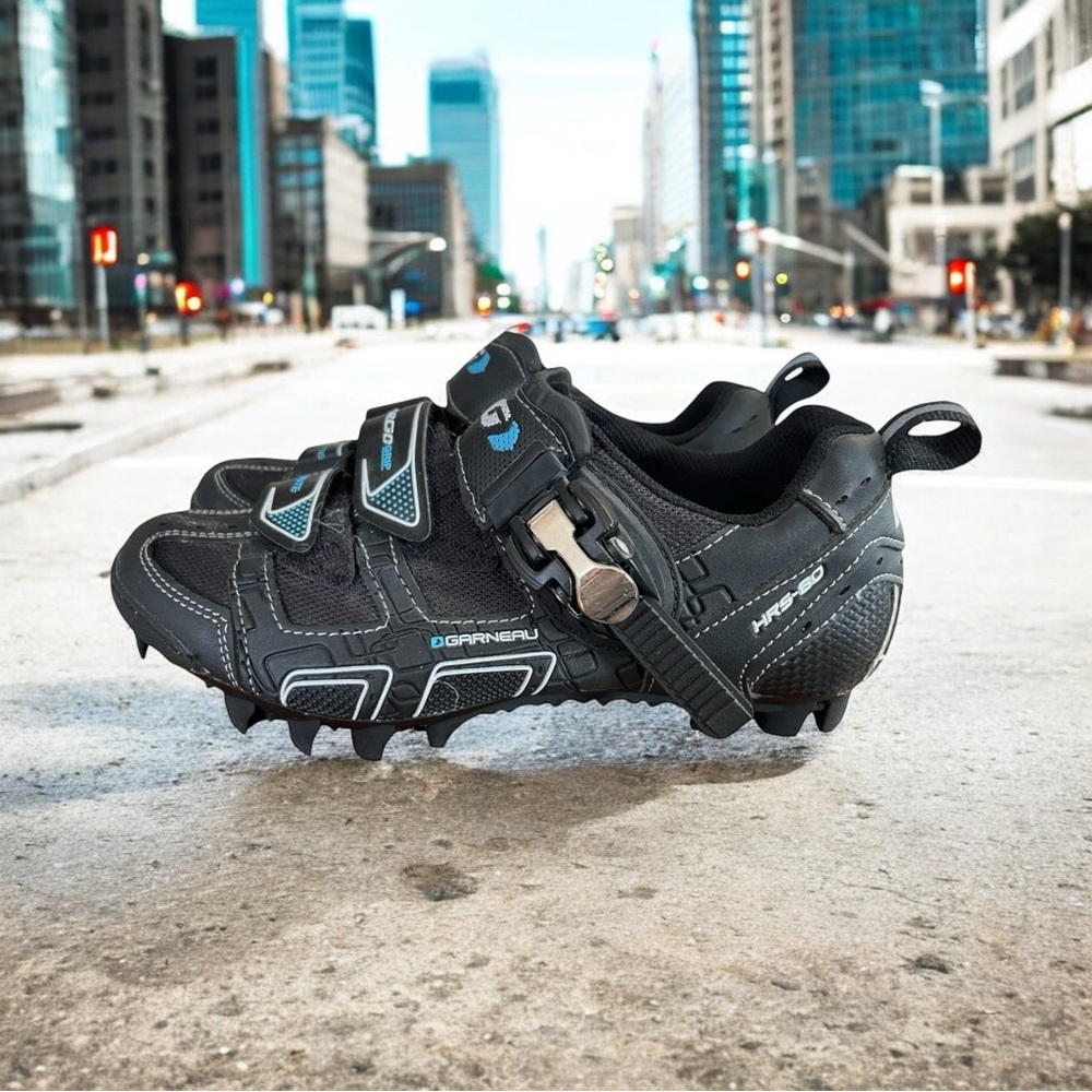 Louis Garneau Women's Terra MTB 39 EU 8.5 US Black Cycling Shoe 4 bolt Clipless